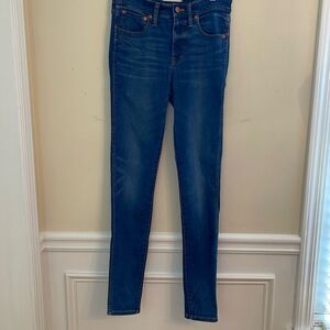 Madewell Tall Skinny Jeans in Dark Blue Wash